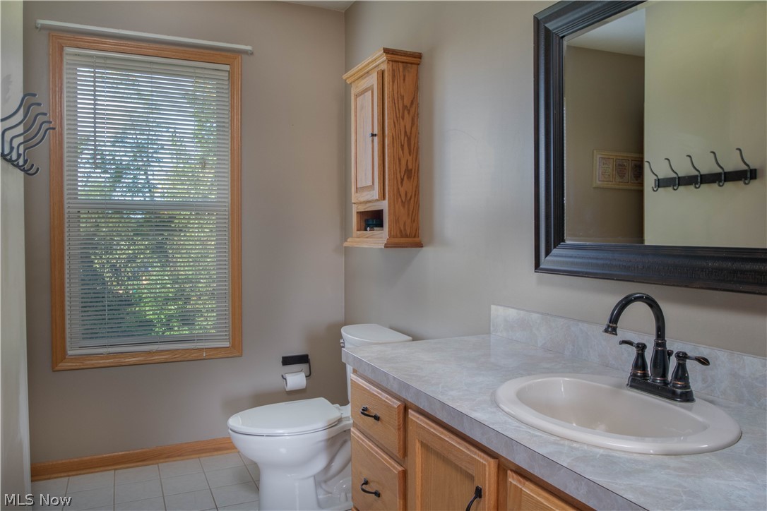 6841 Winter Ridge Court Youngstown, OH 44515 - Photo 13 of 22