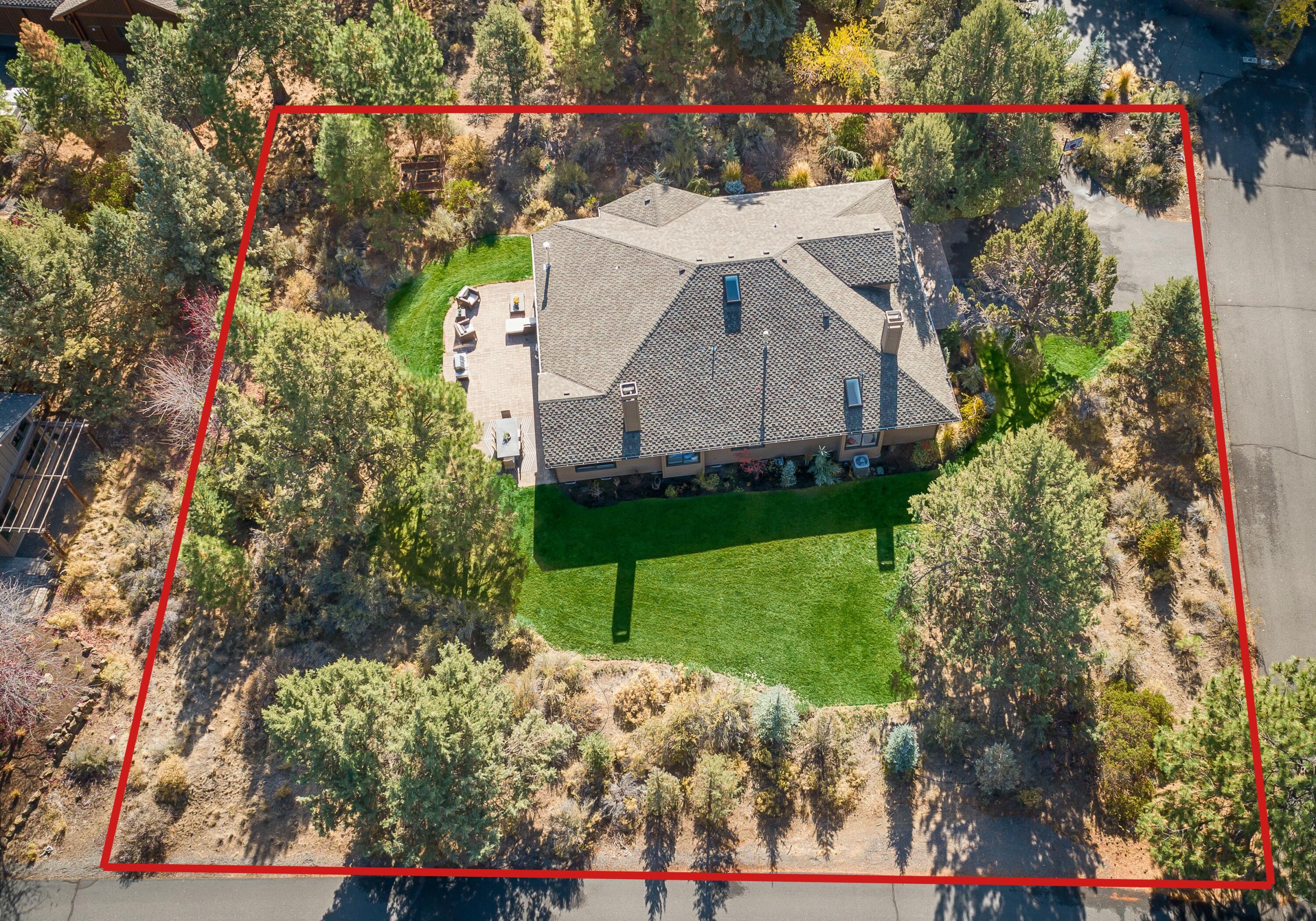 19675 Sunshine Way Bend, OR 97702 - Photo 50 of 52 tempImageMd4UPK