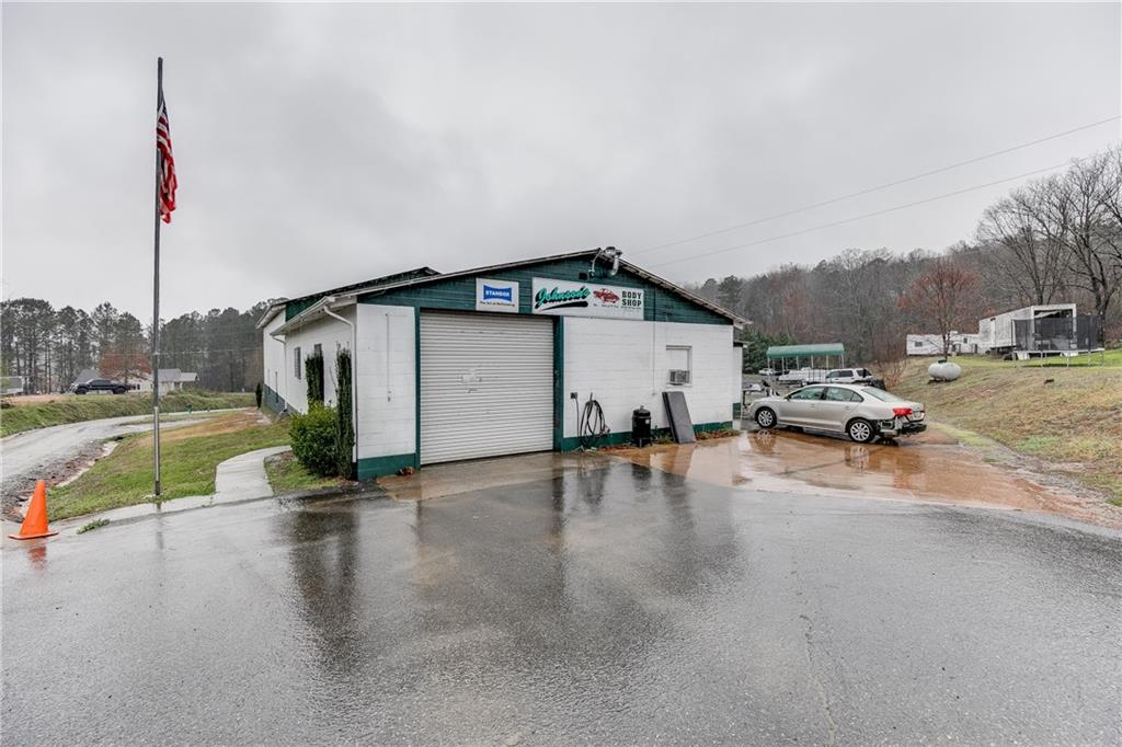 1793 Johnson Road Cumming, GA 30040 - Photo 4 of 20