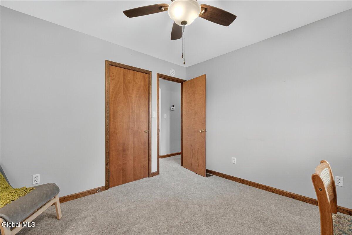 321 Middletown Road Halfmoon, NY 12188 - Photo 17 of 25 21-321 Middletown Rd-21