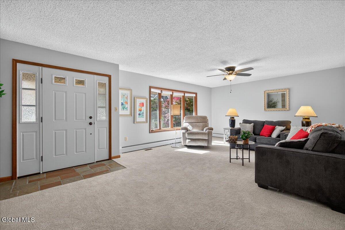 321 Middletown Road Halfmoon, NY 12188 - Photo 7 of 25 07-321 Middletown Rd-7