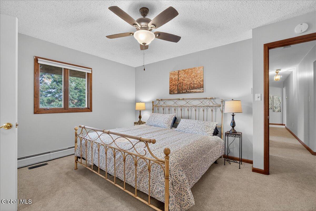 321 Middletown Road Halfmoon, NY 12188 - Photo 10 of 25 14-321 Middletown Rd-14