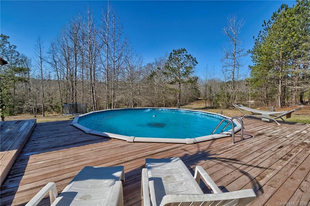 1993 Jones Road Bethune, SC 29009 - Photo 15 of 29 Gallery Image 15