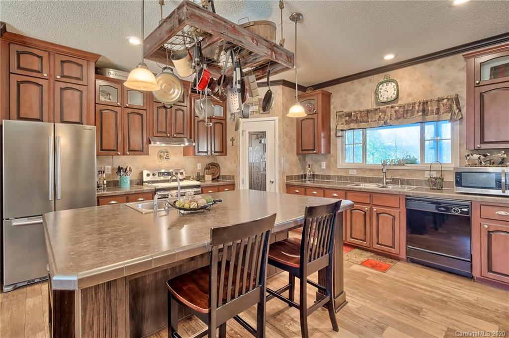 1993 Jones Road Bethune, SC 29009 - Photo 26 of 29 Gallery Image 26