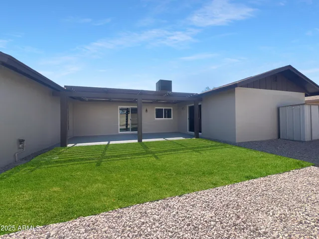 $2,950 | 2347 South Canton, Mesa, AZ 85202