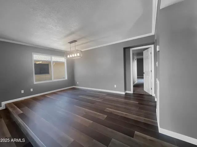 $2,950 | 2347 South Canton, Mesa, AZ 85202