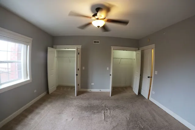 $3,600 | 10765 Clock Tower Drive, Unit 401, Countryside, IL 60525