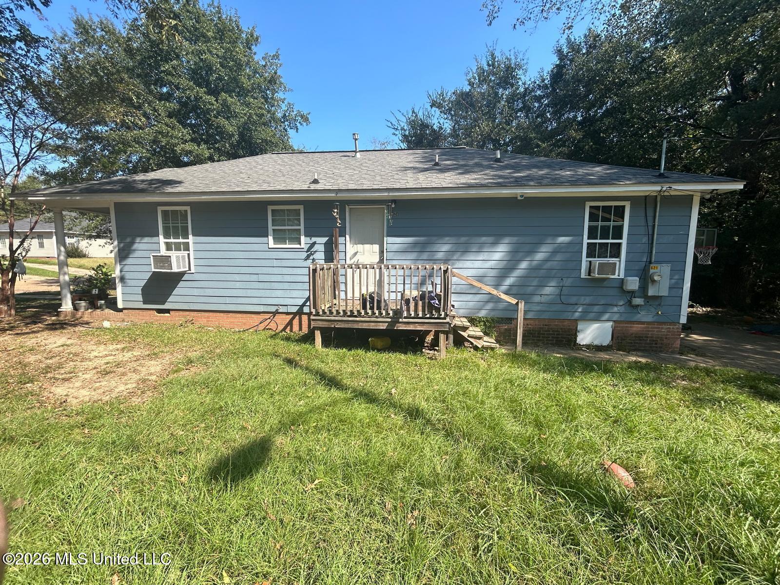621 Chestnut Street Jackson, MS 39204 - Photo 2 of 4 PHOTO-2026-02-09-14-53-20