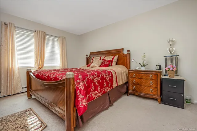 $320,000 | 700 Broadway, Unit 28, Amityville, NY 11701