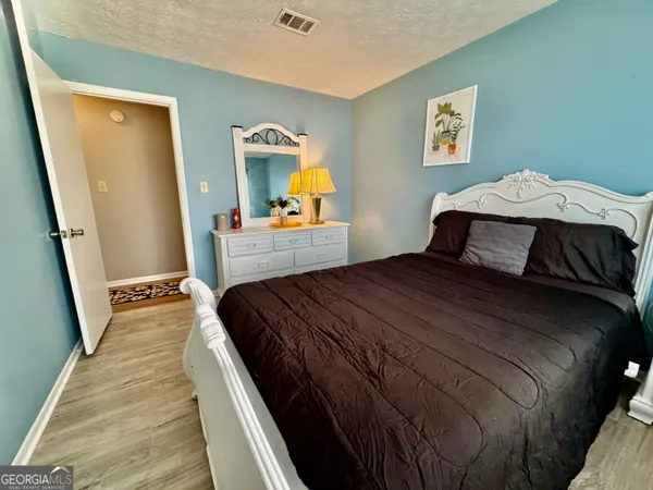 $135,000 | 22 Fairview Drive, Jonesboro, GA 30238