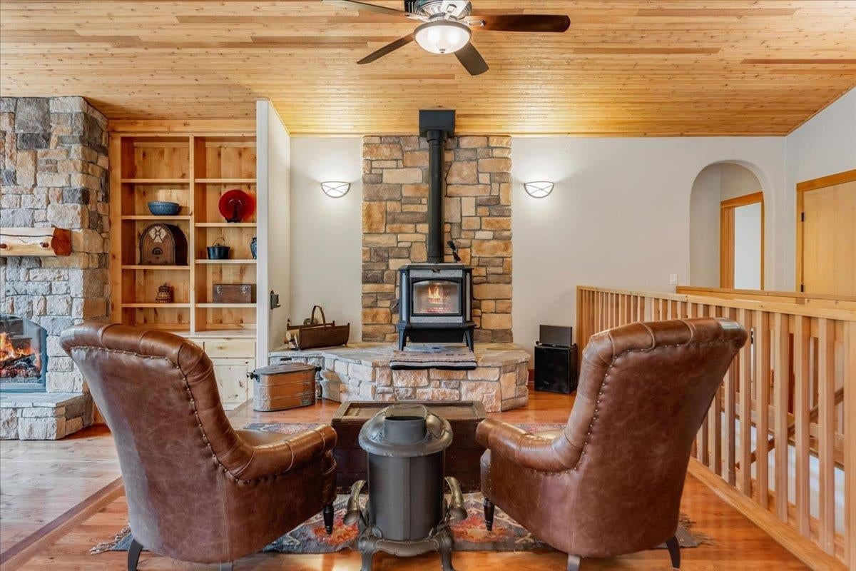2623 Old Mill Road Weed, CA 96094 - Photo 5 of 40 Gallery Image 5
