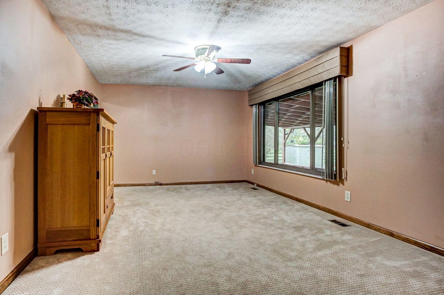 2255 Ballentine Pike Springfield, OH 45502 - Photo 12 of 57