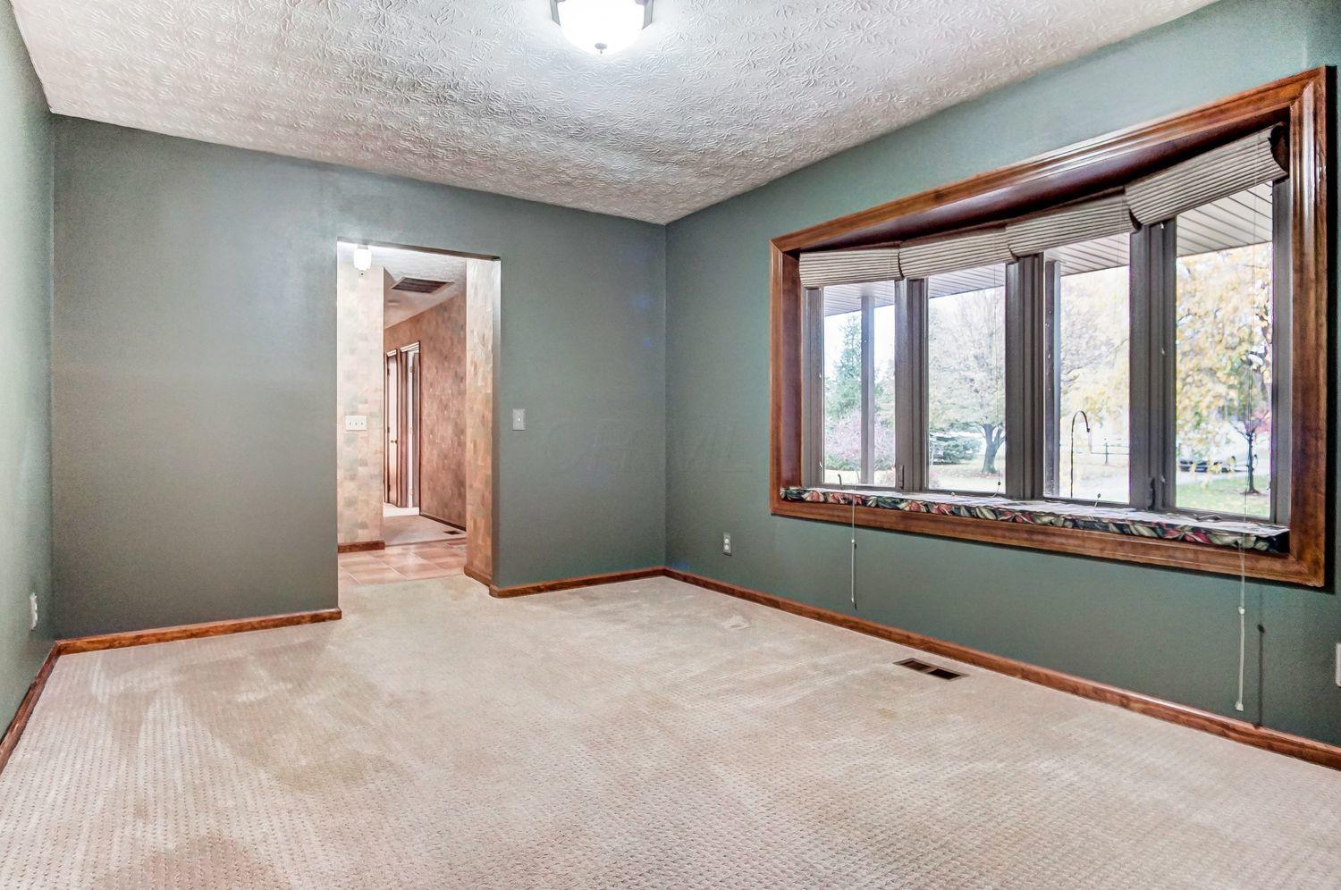 2255 Ballentine Pike Springfield, OH 45502 - Photo 14 of 57