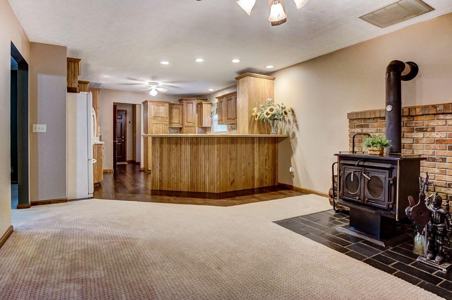 2255 Ballentine Pike Springfield, OH 45502 - Photo 18 of 57