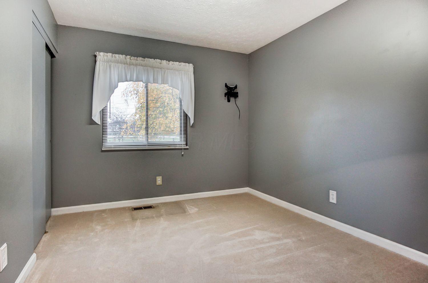 2255 Ballentine Pike Springfield, OH 45502 - Photo 31 of 57