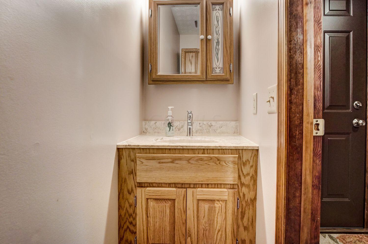 2255 Ballentine Pike Springfield, OH 45502 - Photo 34 of 57