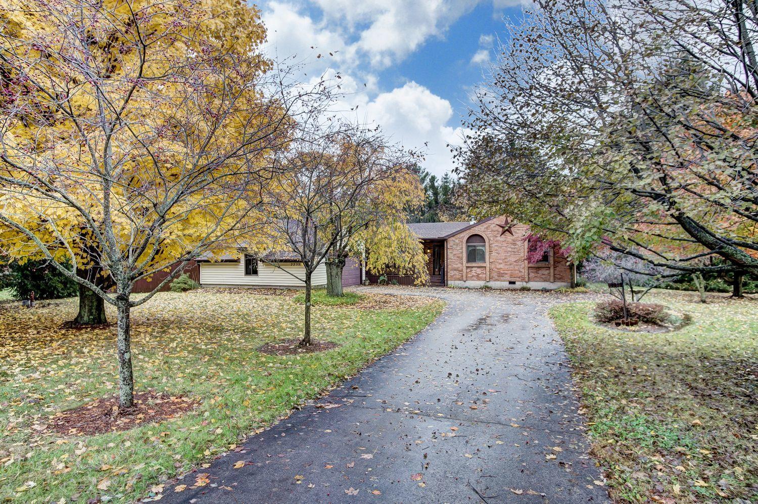 2255 Ballentine Pike Springfield, OH 45502 - Photo 7 of 57