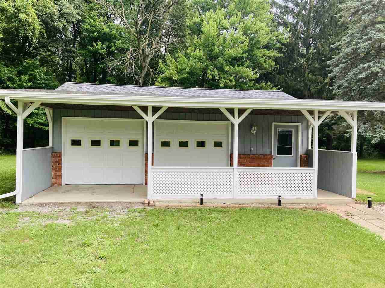 3275 Wheeler Road Bay City, MI 48706 - Photo 2 of 21 Gallery Image 2