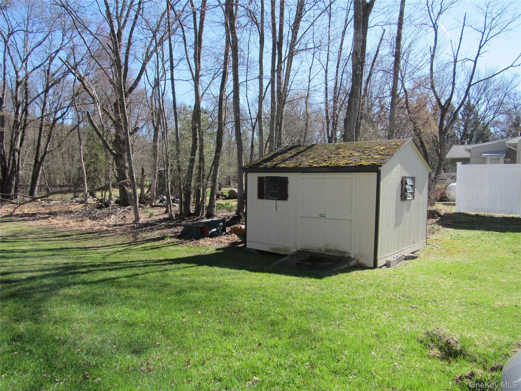 5 Hillside Road Slate Hill, NY 10973 - Photo 19 of 22 Shed