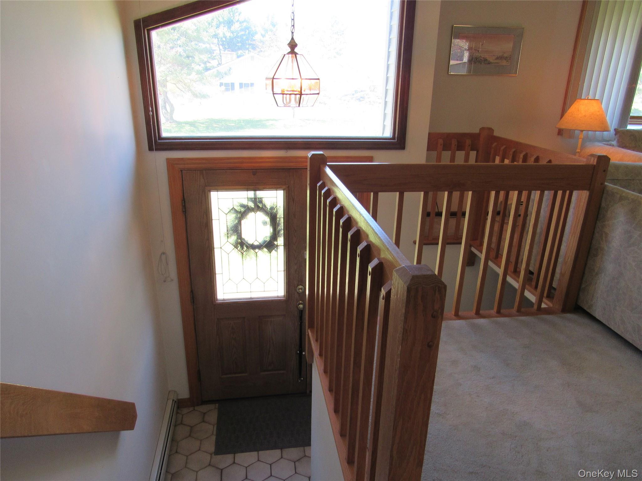 5 Hillside Road Slate Hill, NY 10973 - Photo 4 of 22 Entrance/Foyer