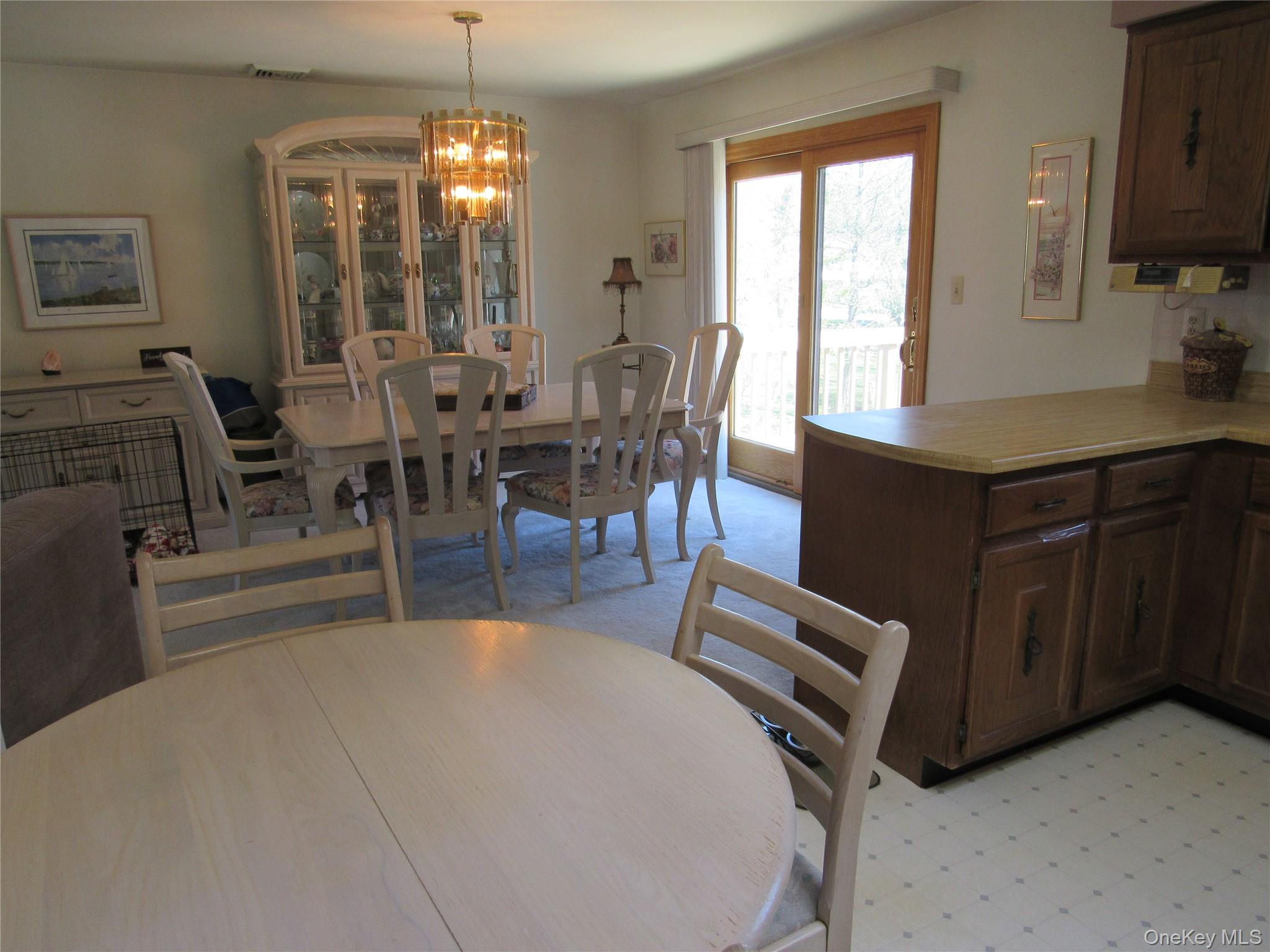 5 Hillside Road Slate Hill, NY 10973 - Photo 9 of 22 Dining Rm w/ Sliders to Deck & Yard