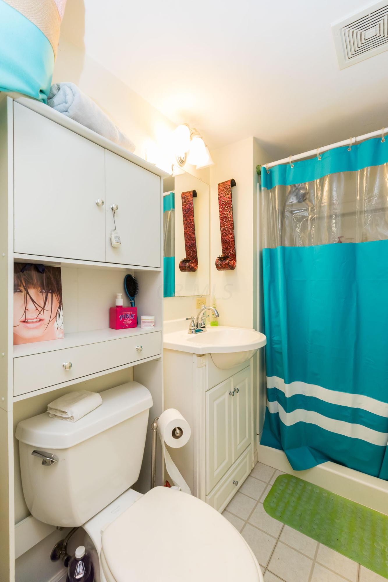 1766 Ardleigh Road, Unit 1766 Columbus, OH 43221 - Photo 15 of 23