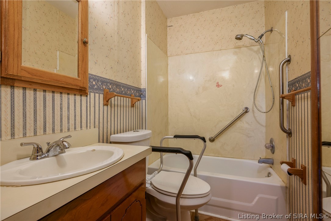 4901 Old Georgetown Road Georgetown, IN 47122 - Photo 29 of 30 Gallery Image 29
