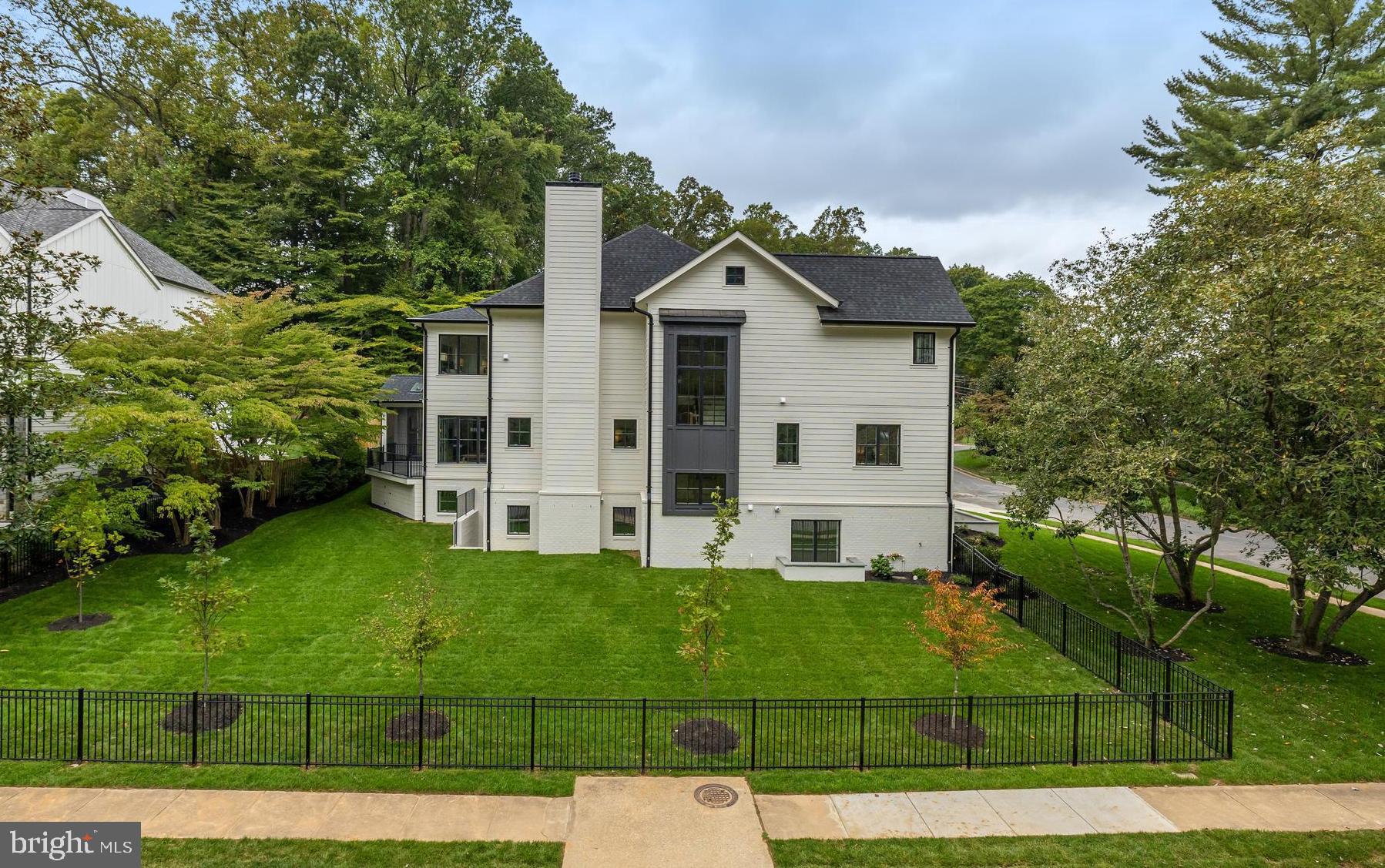 1440 Ironwood Drive McLean, VA 22101 - Photo 6 of 64 a view of a house with a yard