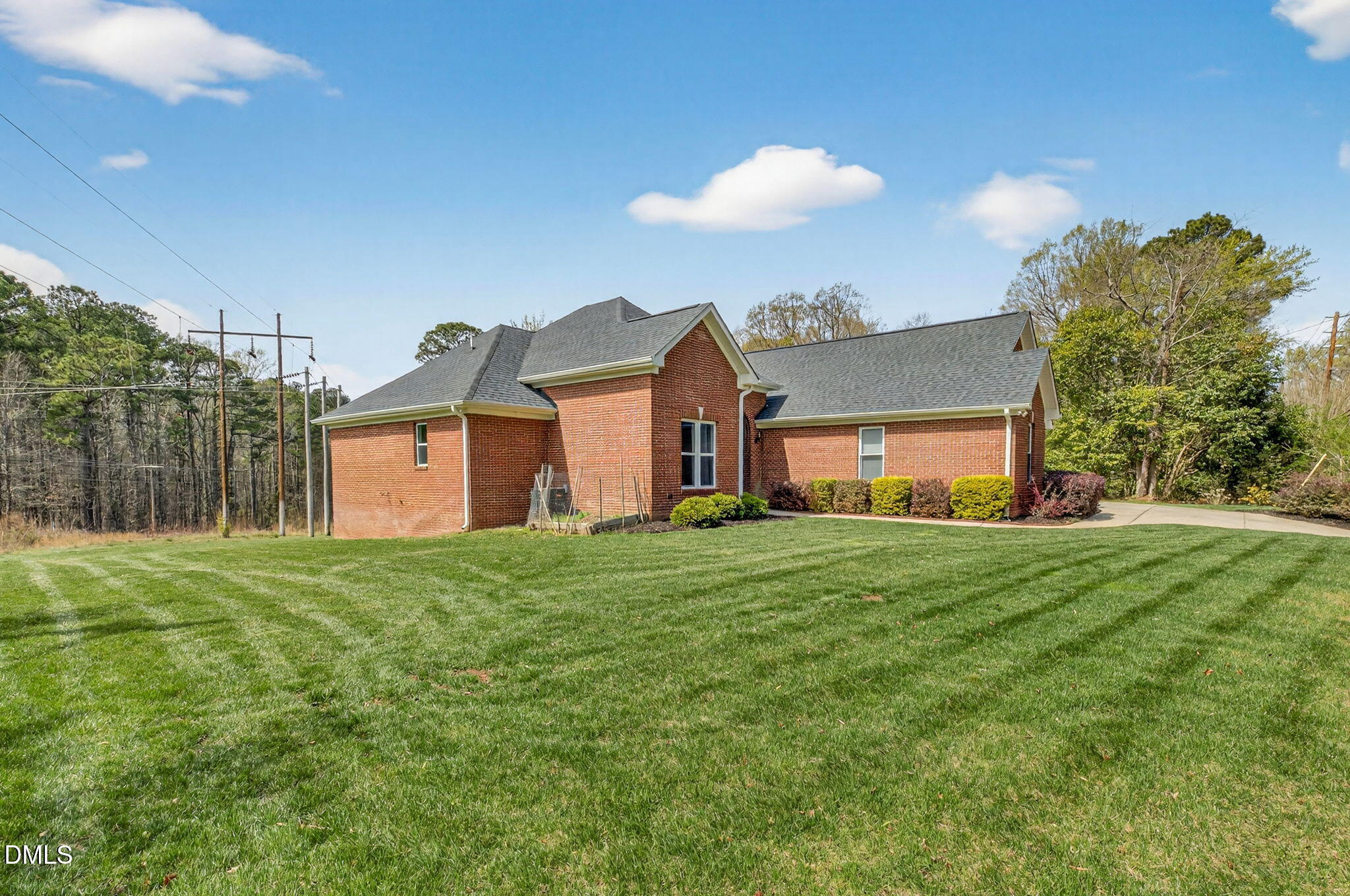 602 Rand Mill Road Garner, NC 27529 - Photo 3 of 46 3-web-or-mls-602 Rand Mill-41