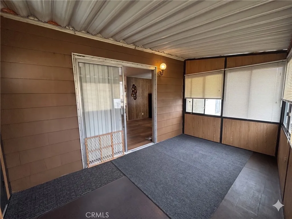 15181 Van Buren Riverside, CA 92504 - Photo 22 of 27 13x8 room