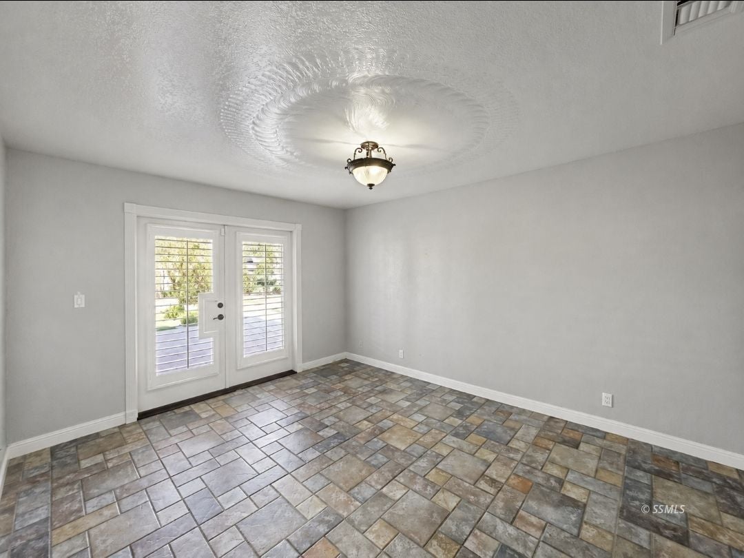 408 Laurkris Court Ridgecrest, CA 93555 - Photo 18 of 47 Gallery Image 18
