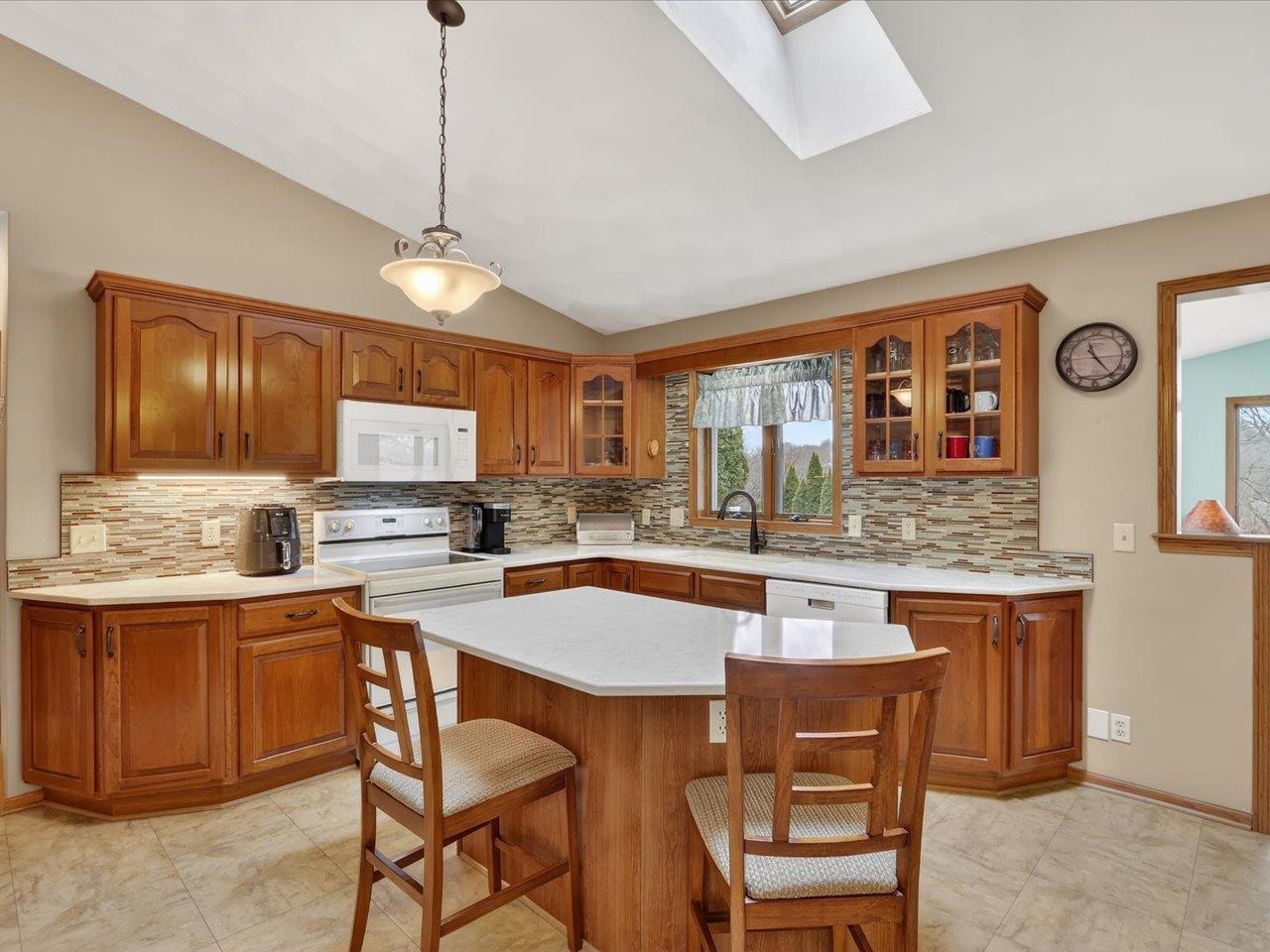 2338 East Pine Tree Court Milton, WI 53563 - Photo 16 of 73