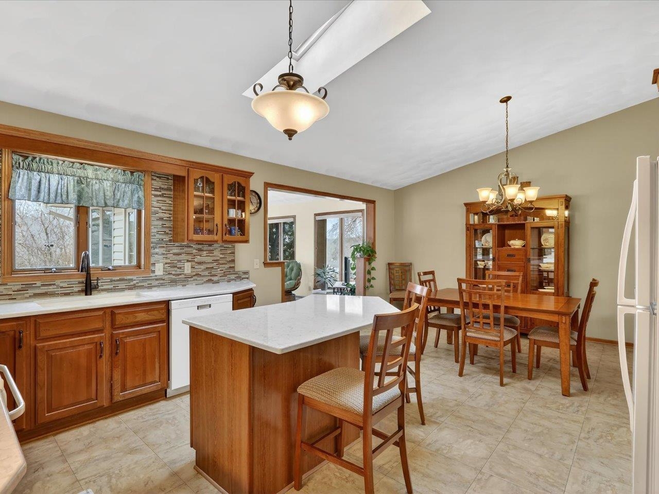 2338 East Pine Tree Court Milton, WI 53563 - Photo 17 of 73