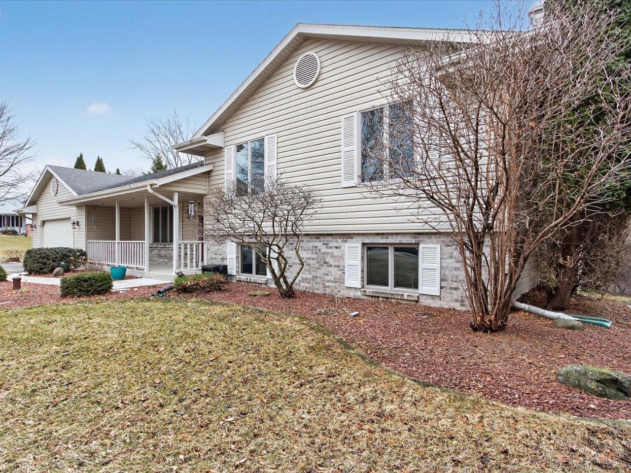 2338 East Pine Tree Court Milton, WI 53563 - Photo 2 of 73