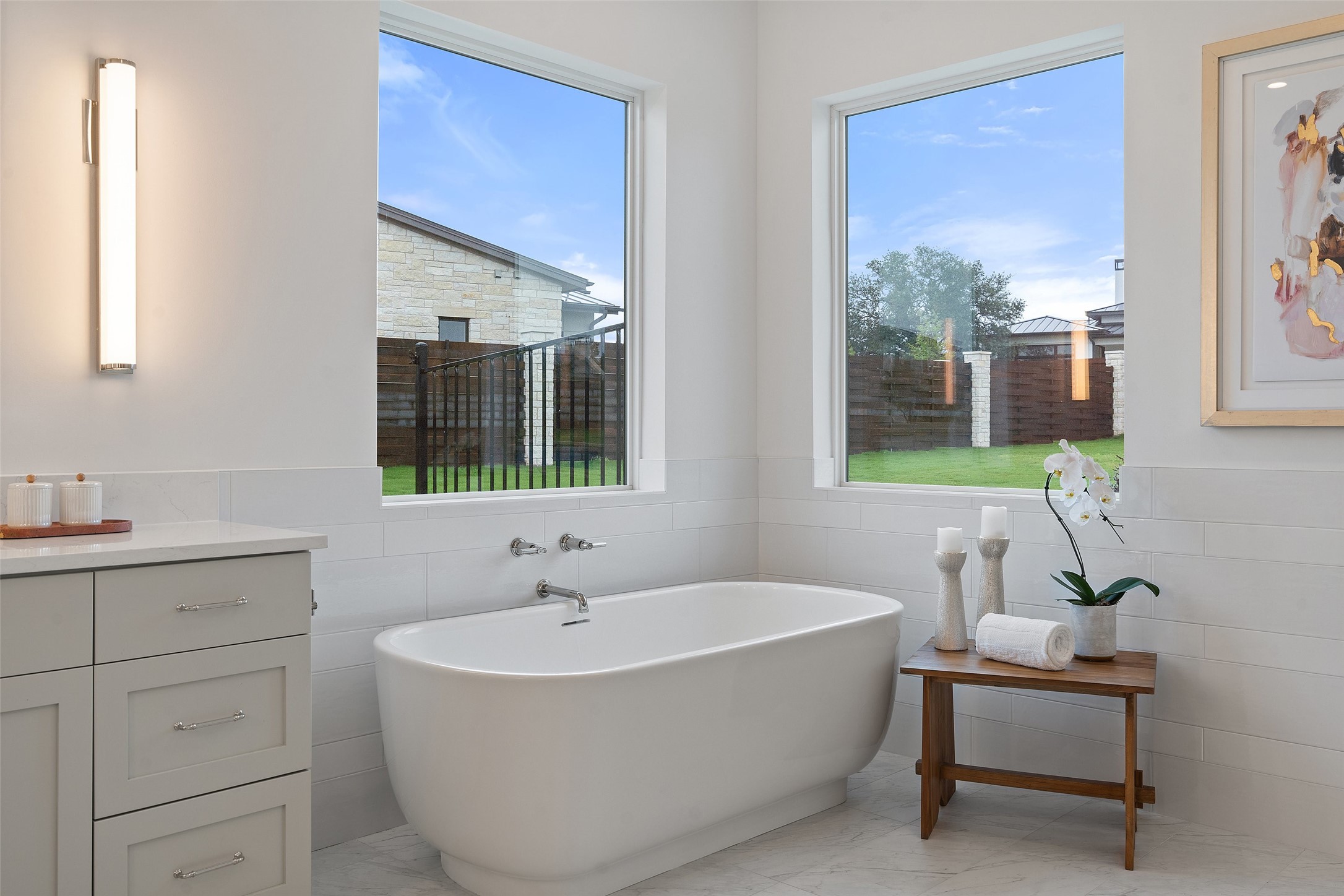 17212 Morning Grove Lane Austin, TX 78738 - Photo 17 of 38 a bathroom with a sink and a bathtub