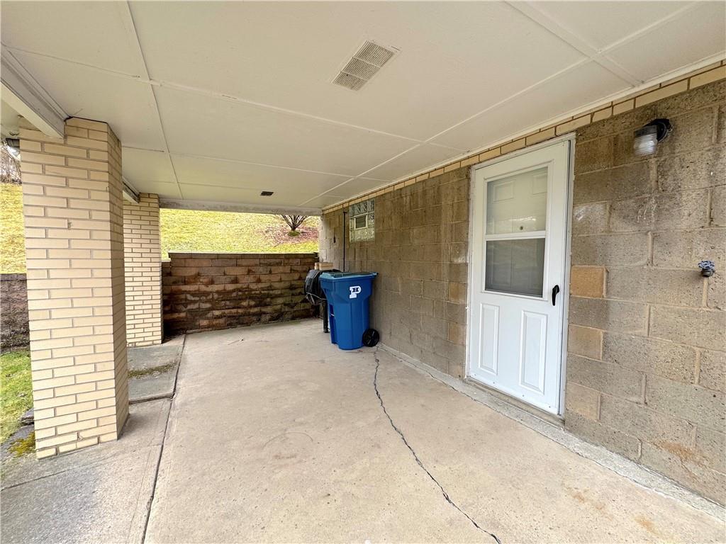 1243 Universal Road Pittsburgh, PA 15235 - Photo 20 of 25
