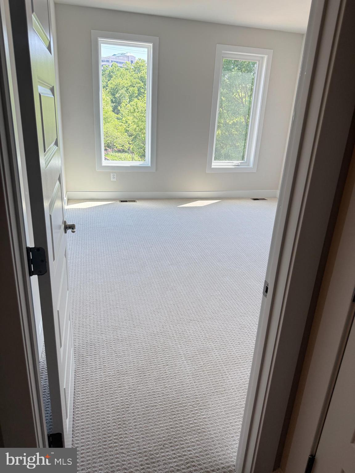 11640 American Dream Way Reston, VA 20190 - Photo 29 of 37 Primary Bedroom