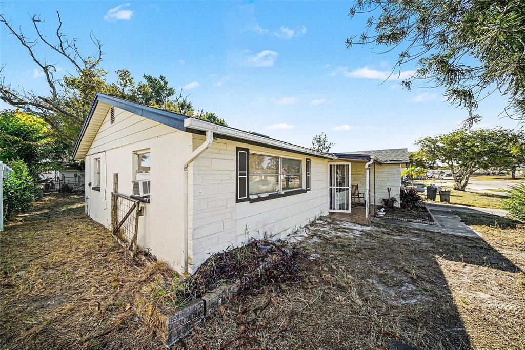 5604 Cheyenne Drive Holiday, FL 34690 - Photo 5 of 24