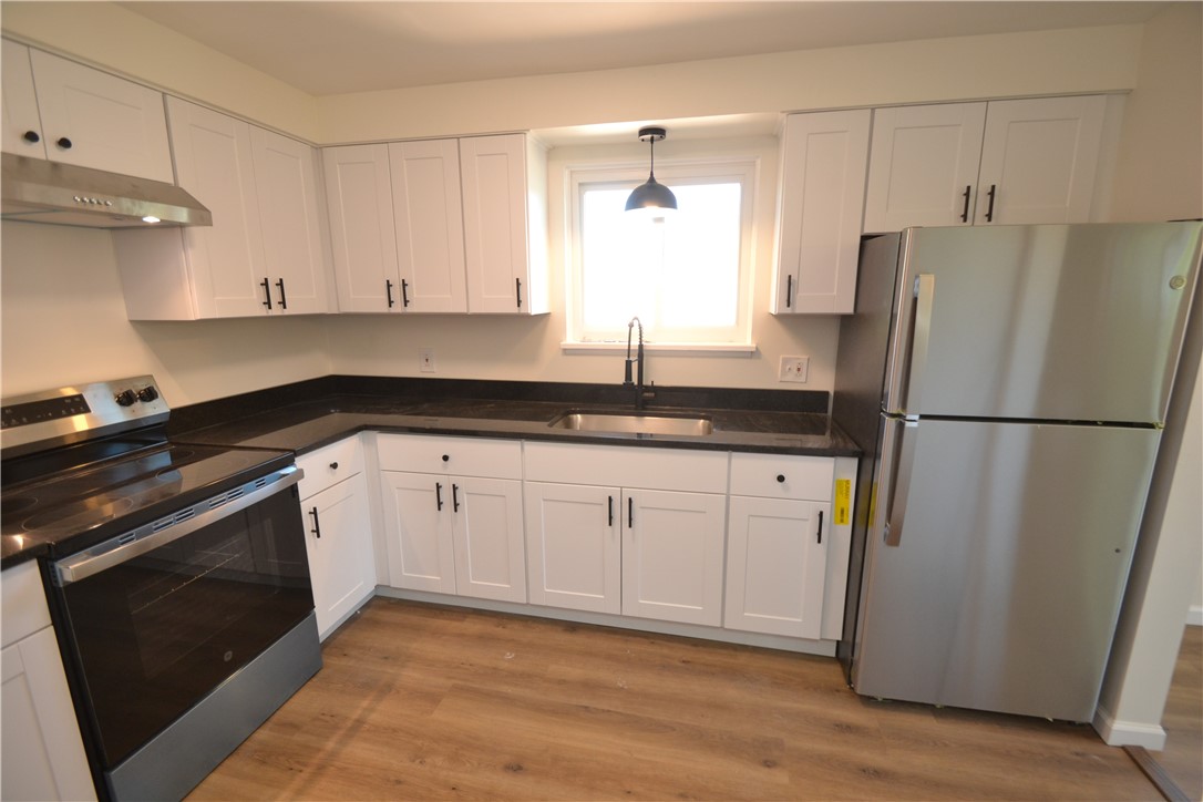 405 Garfield Avenue East Rochester, NY 14445 - Photo 4 of 14