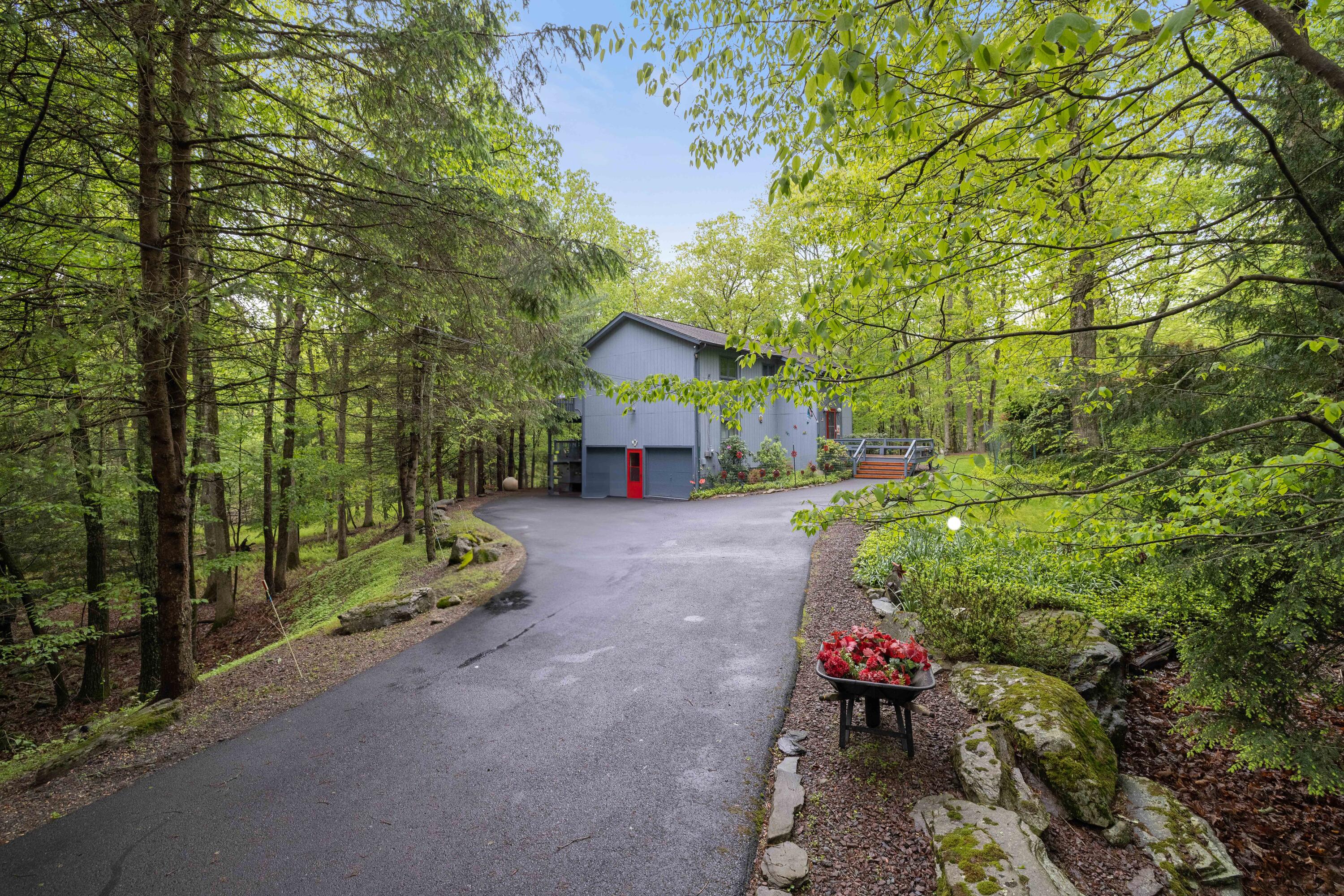 151 Forest Drive Canadensis, PA 18325 - Photo 45 of 48 RBR52698