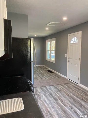 $109,900 | 111 West Jefferson Street, Auburn, IL 62615