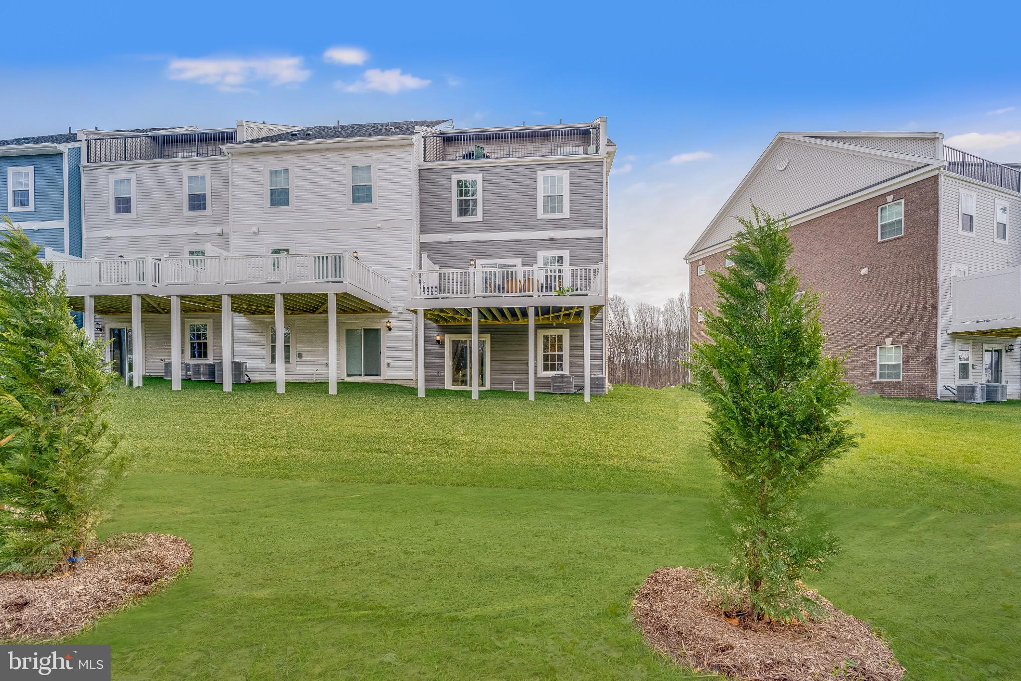 1705 Water Xing Road Baltimore, MD 21208 - Photo 2 of 21 a view of a building with a garden