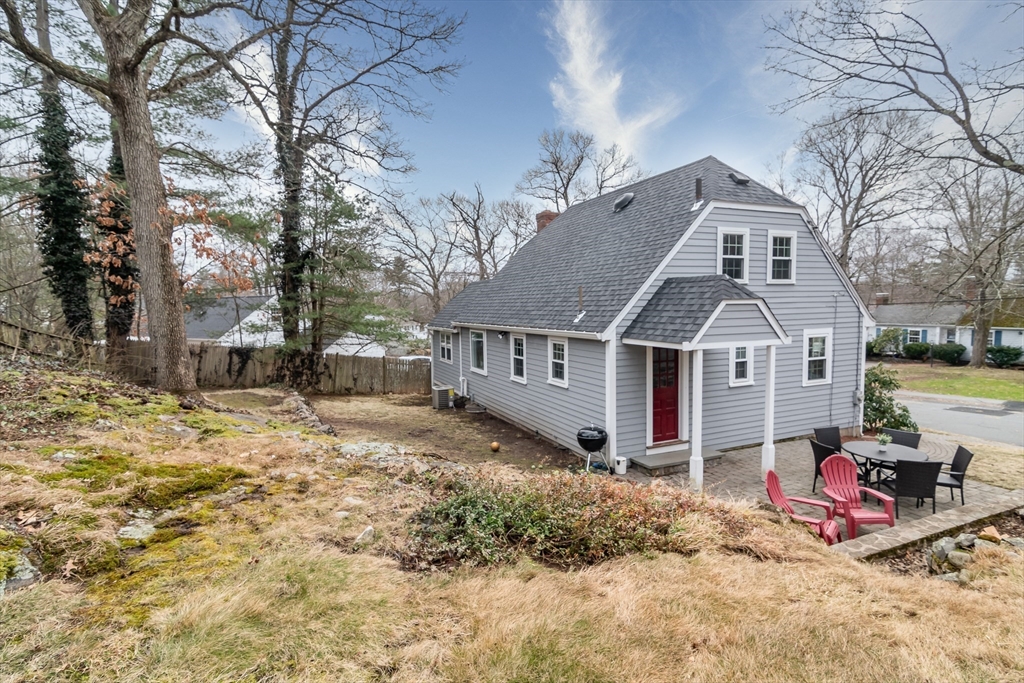 32 Nobel Road Dedham, MA 02026 - Photo 11 of 12 Gallery Image 11