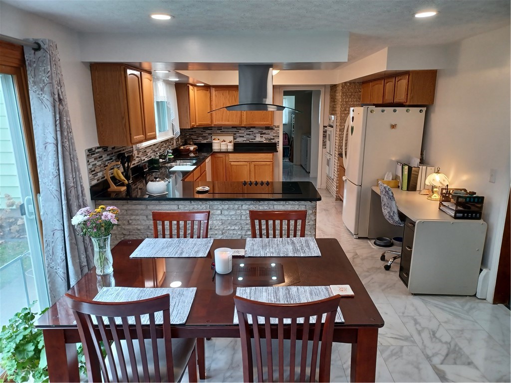 790 Pinnacle Road Henrietta, NY 14534 - Photo 15 of 48