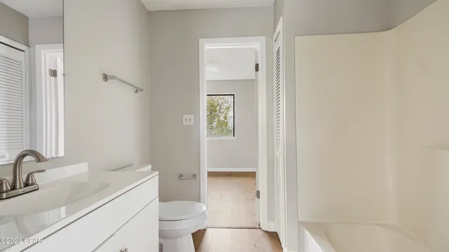 $1,400 | 5113 East 10th Street, Unit A, Panama City, FL 32404