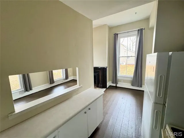 $775 | 209 North Humboldt Street, Unit 2, Marine, IL 62061