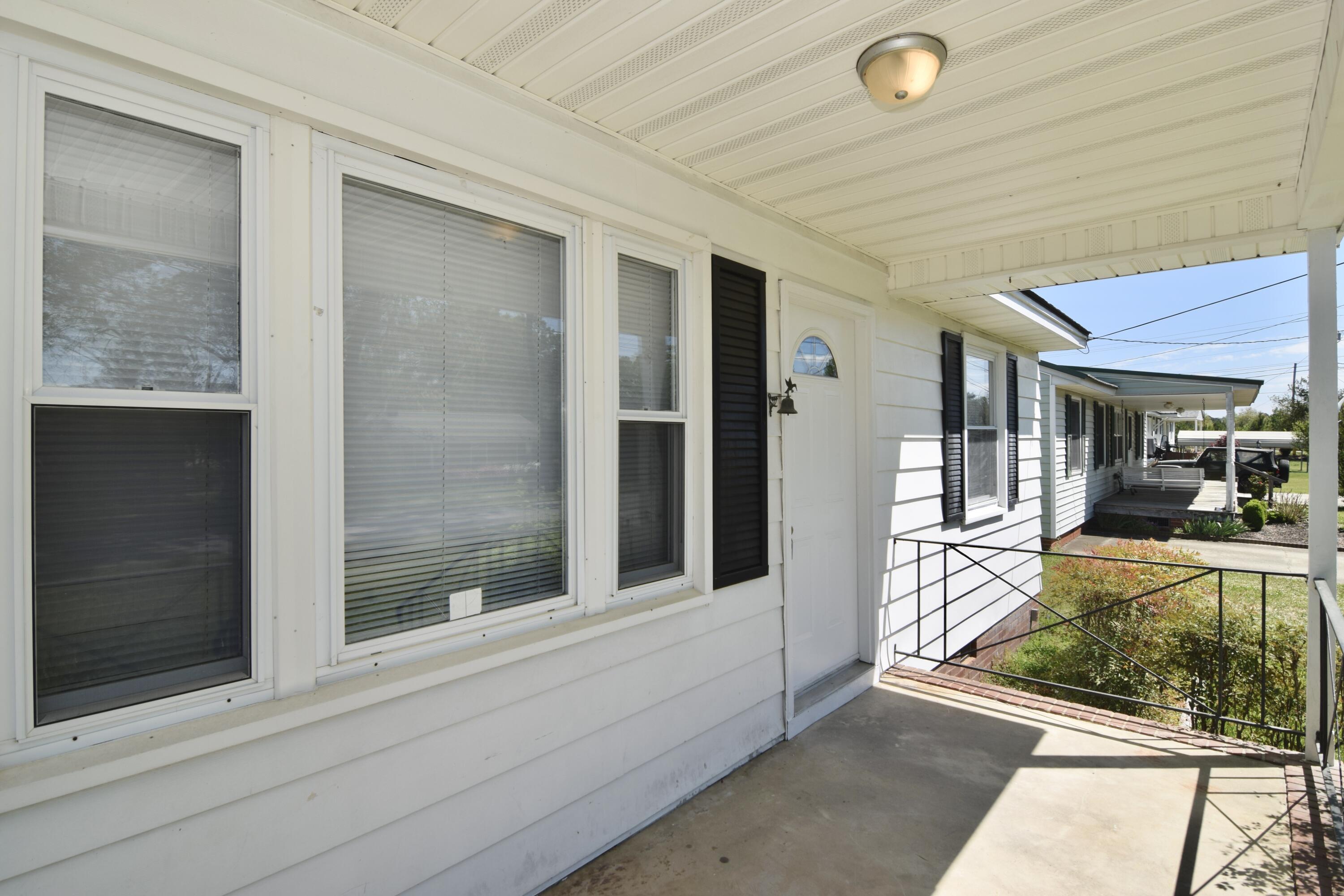 1938 Roys Lane Augusta, GA 30906 - Photo 4 of 26 DSC_0008 2