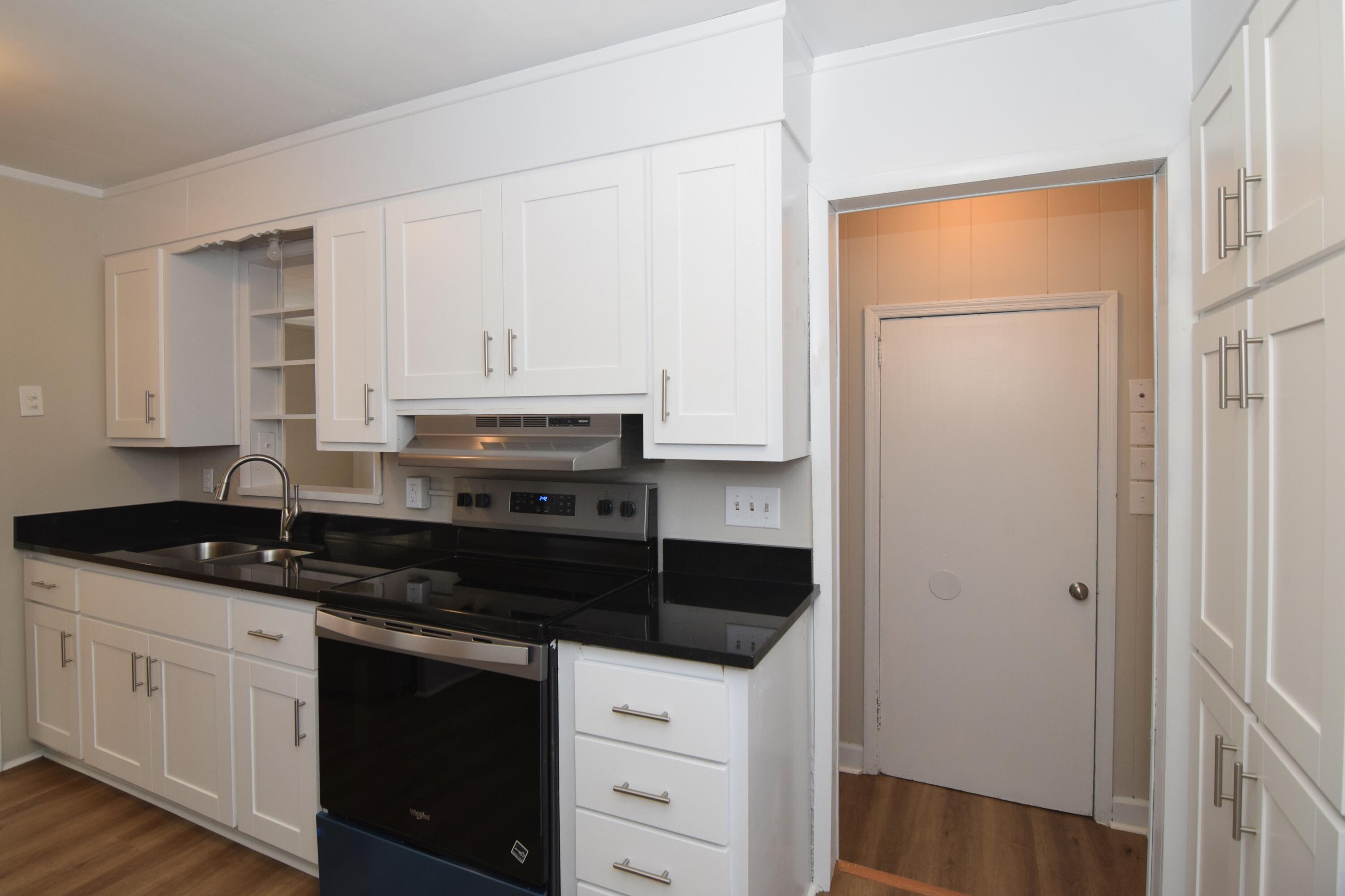 1938 Roys Lane Augusta, GA 30906 - Photo 9 of 26 DSC_0033