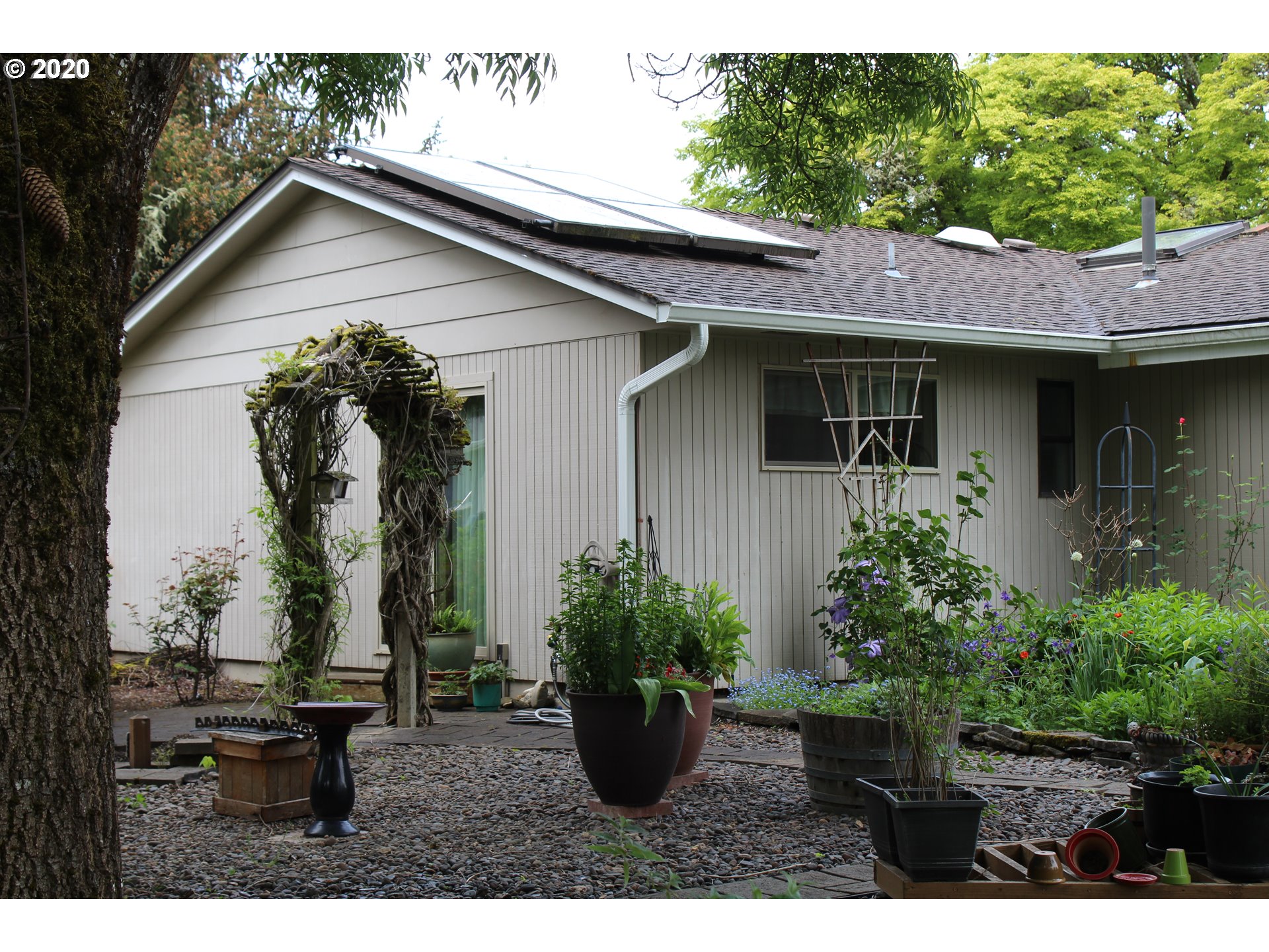 5924 Mike Street Southwest Albany, OR 97321 - Photo 14 of 30 Gallery Image 14