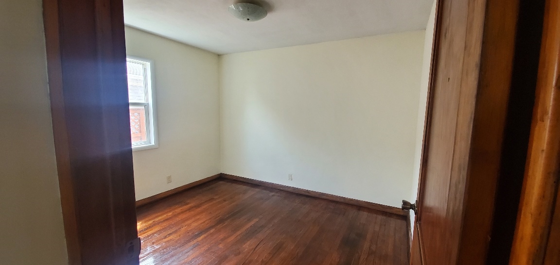 1227 Mix Avenue Decatur, IN 46733 - Photo 8 of 16